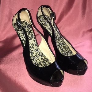 Guess Black Open Toe Pumps